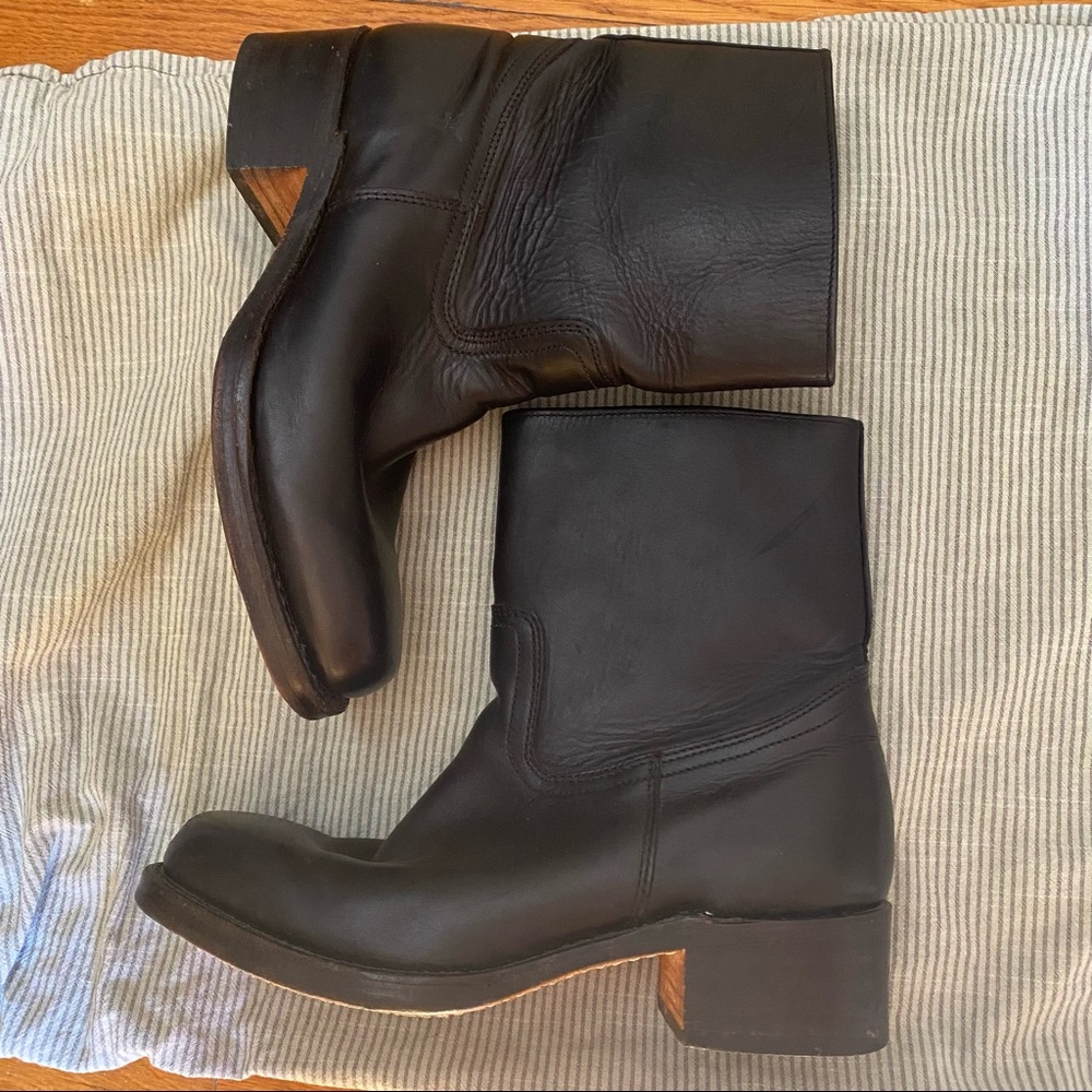 FRYE CAMPUS BOOTS